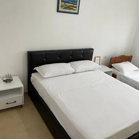 아파트 Beachside Bliss Durrës
